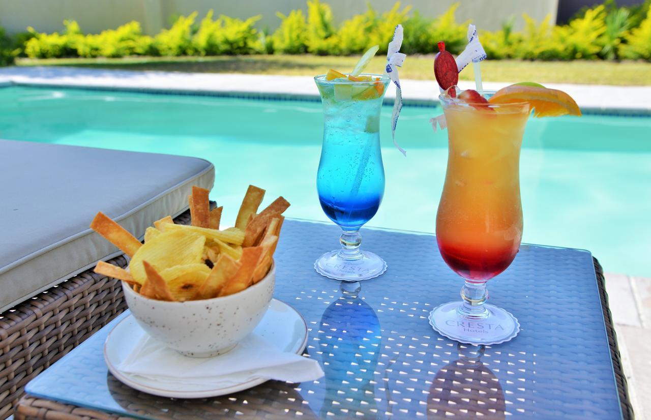 Cresta Maun Hotel Exterior photo